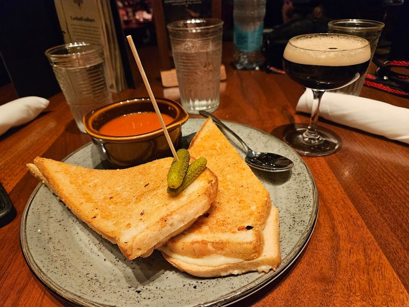 The Grilled Cheese That Grown Adults Cannot Stop Talking About