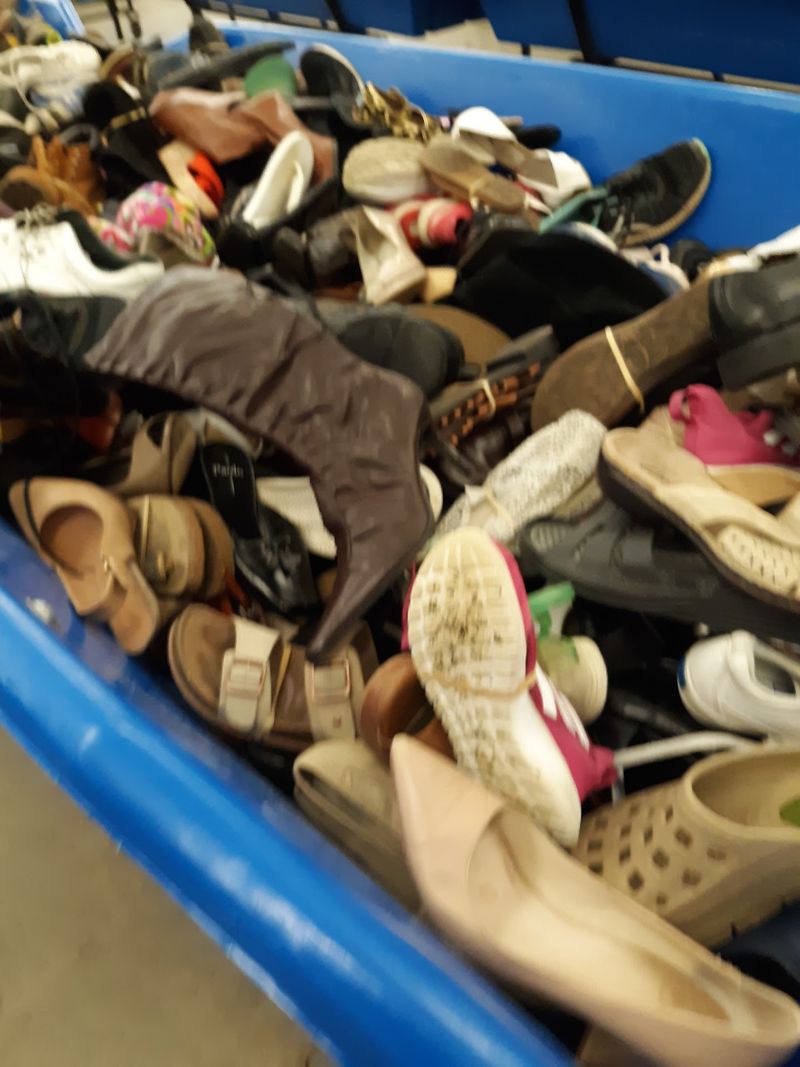 Clothing Sold By The Pound, Not By The Tag