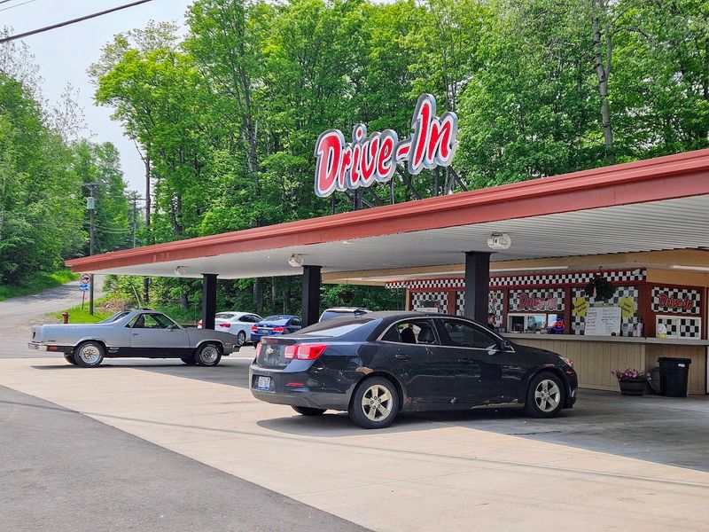 Baraga Drive-In, Baraga