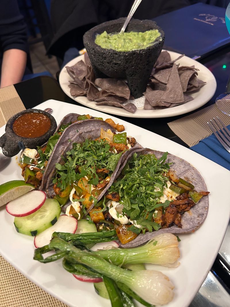 Why Regulars Keep Coming Back Weekly