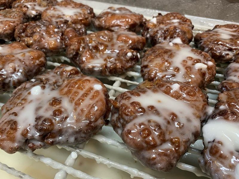 Apple Fritters That Hit Different