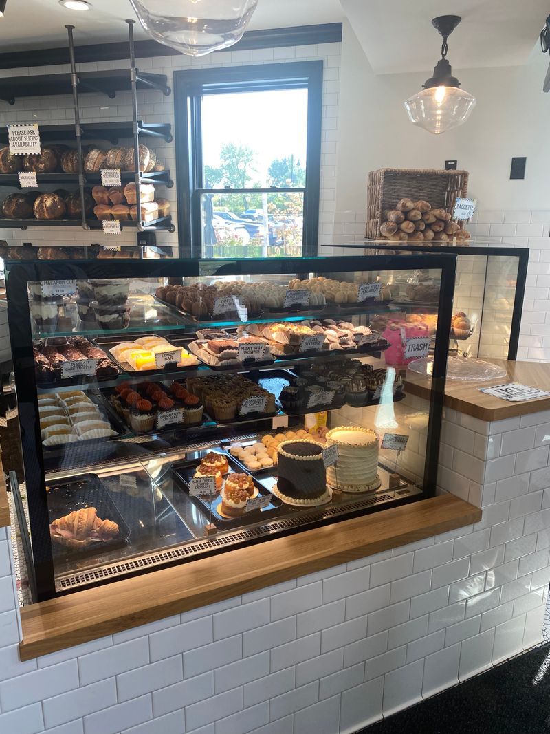 Special Orders And Wedding Cakes That Impress