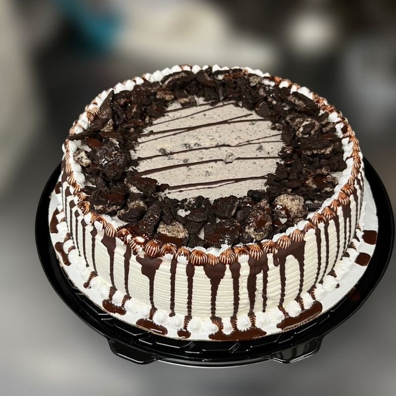 Baskin-Robbins Oreo Cookie Cake: Classic Cookie Crunch