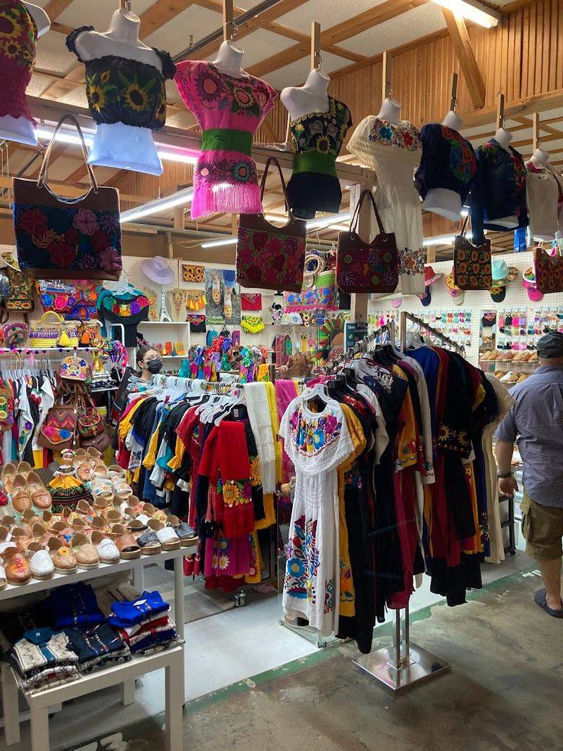 Cole's Flea Market