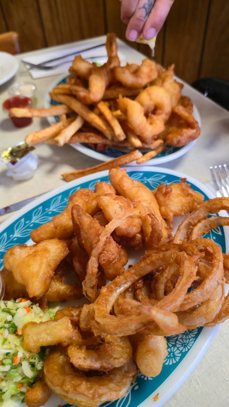 Onion Rings With A Tinny Crunch
