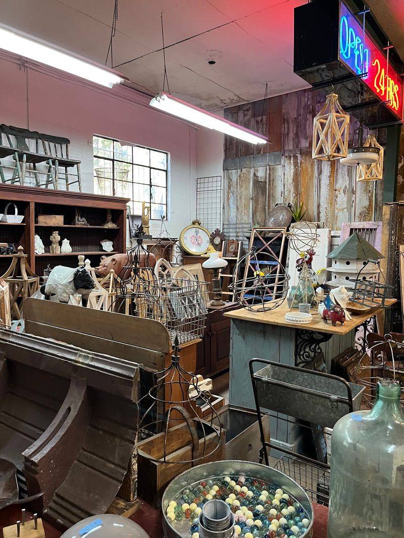 Collectibles, Insulators, And Curious Odds And Ends