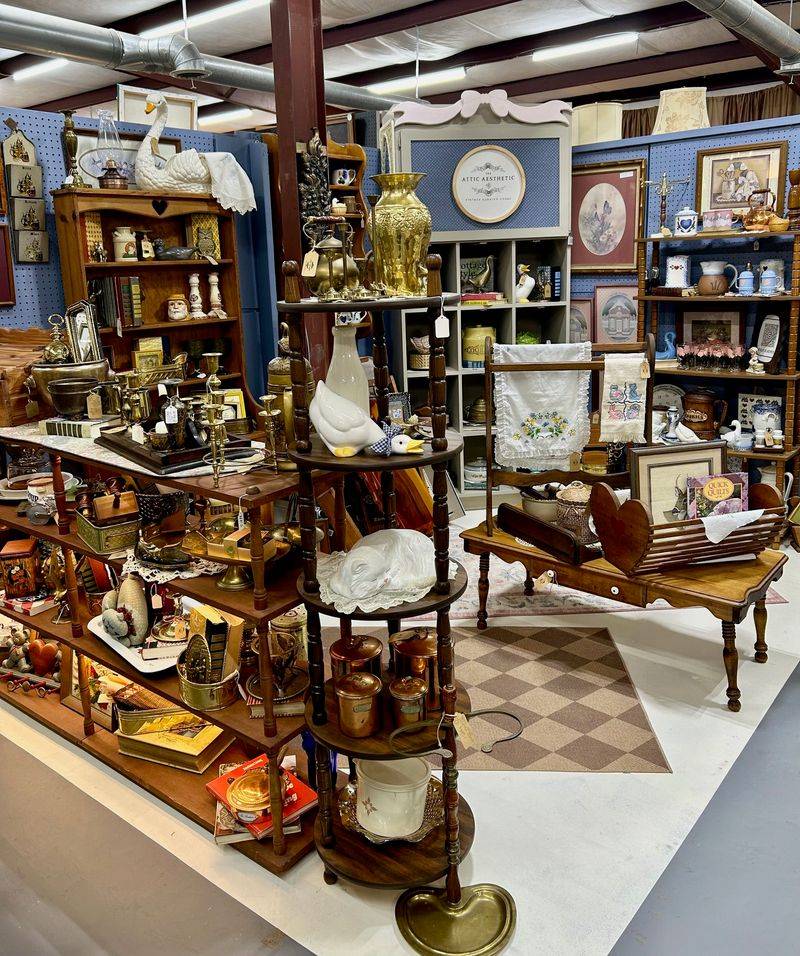 Collectibles Keep The Displays Changing Collectibles Keep The Displays Changing