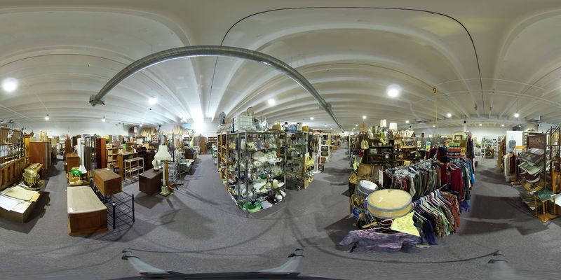 How Families, Couples, and Solo Visitors All Find Their Rhythm Here