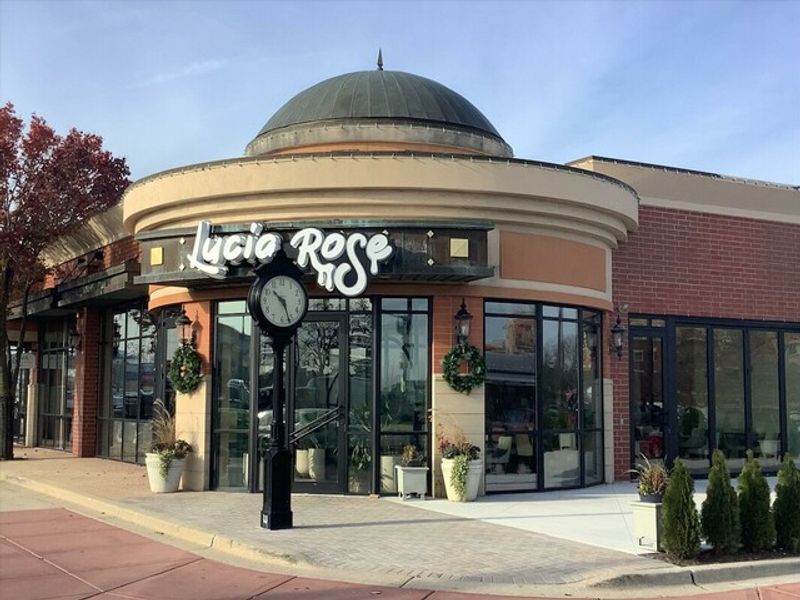 Lucia Rose - Addison