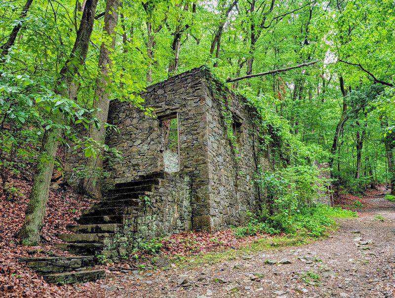 Colonial Springs Bottling Plant Ruins, Valley Forge