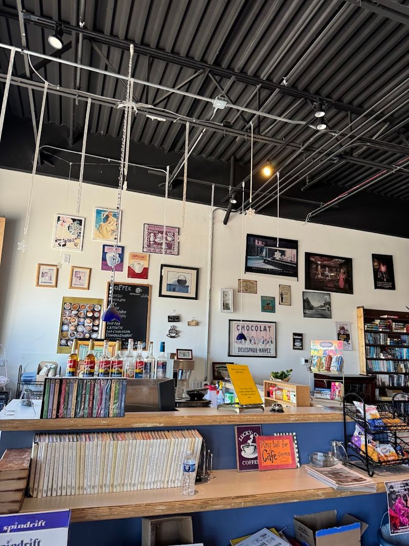 the BookWorm - Boulder