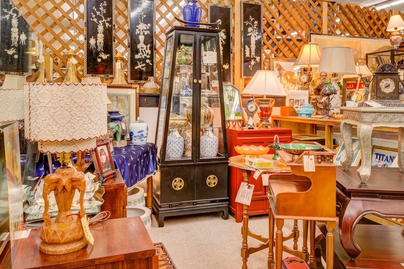 Colorado Antique Gallery, Littleton, CO