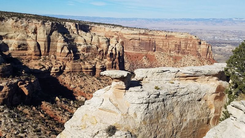 Where the Red Rocks Do the Heavy Lifting