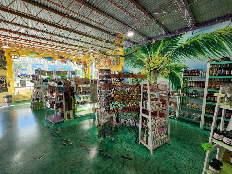 Colorful Decor With Painted Fish