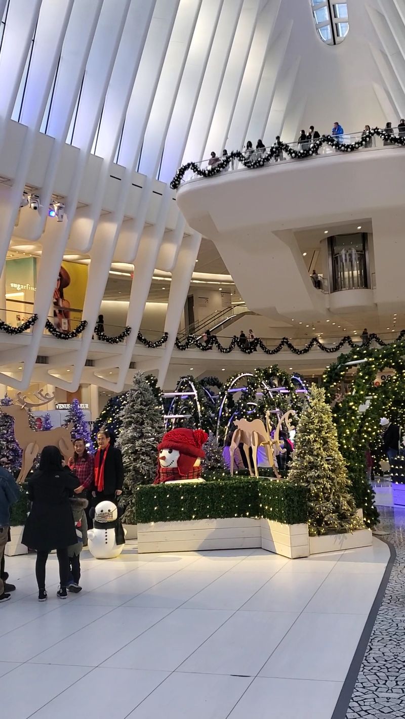 Holiday Market at the Oculus (Westfield WTC) — 185 Greenwich St, New York