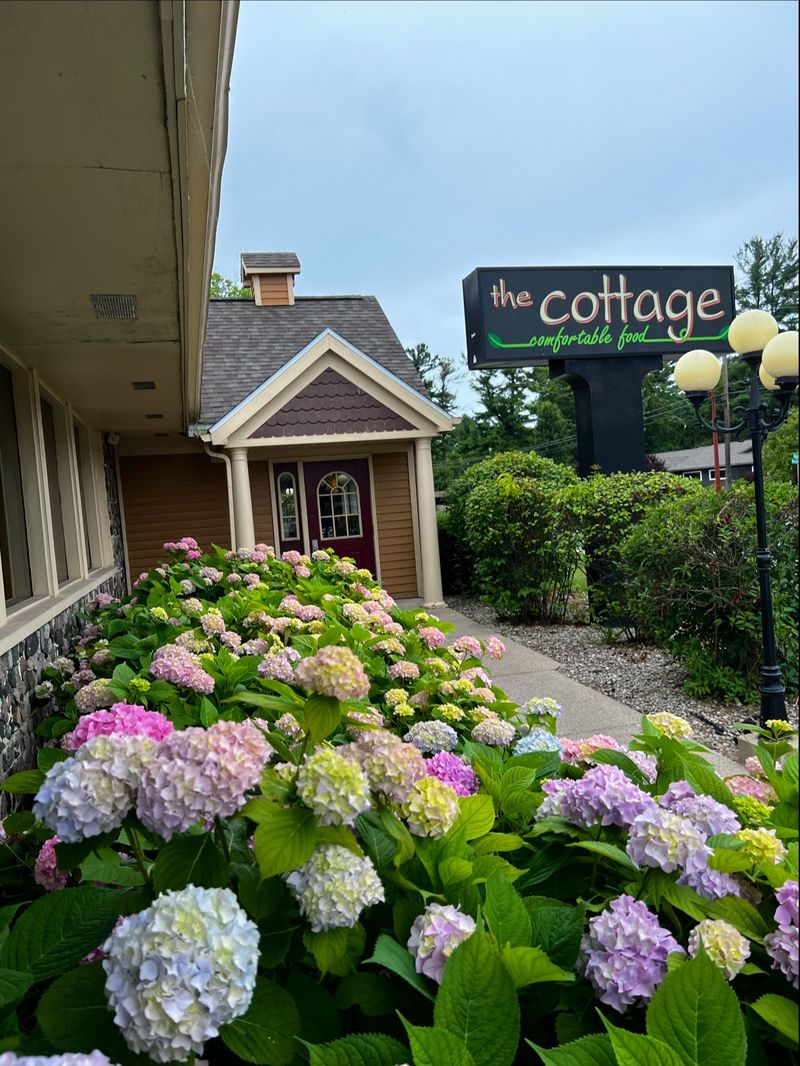 Cottage Cafe, Traverse City