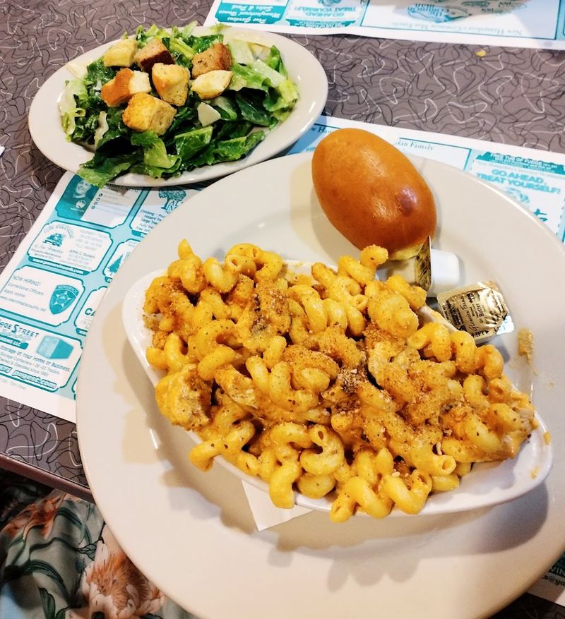 Comfort Food Classics That Hit Different At A Place Like This