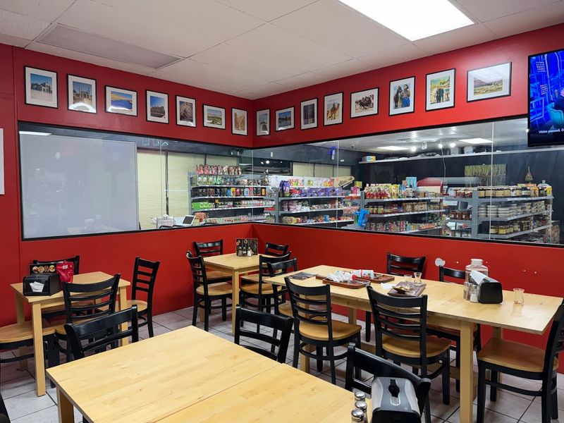 A Warm And Welcoming Dining Experience