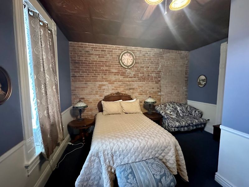 Comfortable Rooms With Real Character And Reasonable Rates