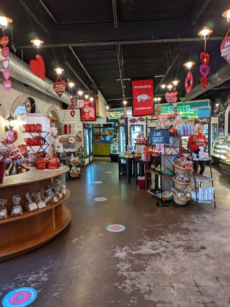 Rick's Bakery, Fayetteville