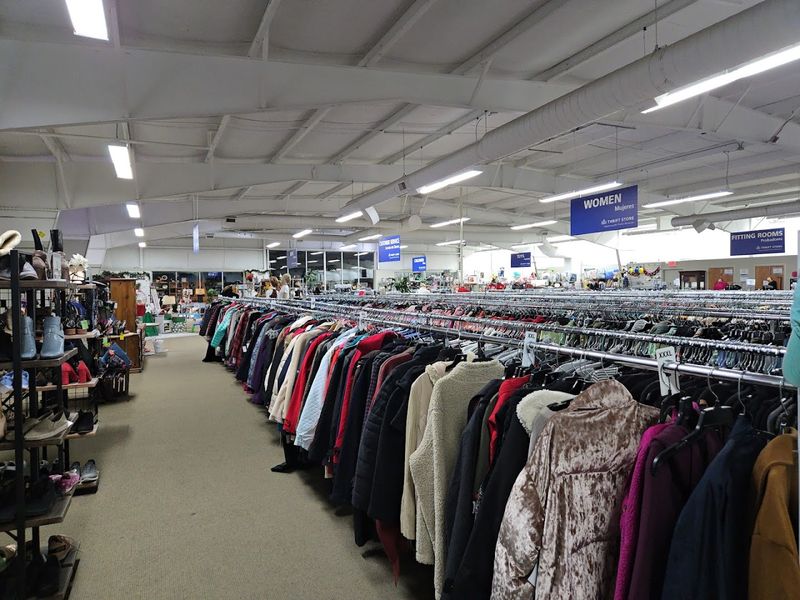 Mel Trotter Thrift Store, Grand Rapids