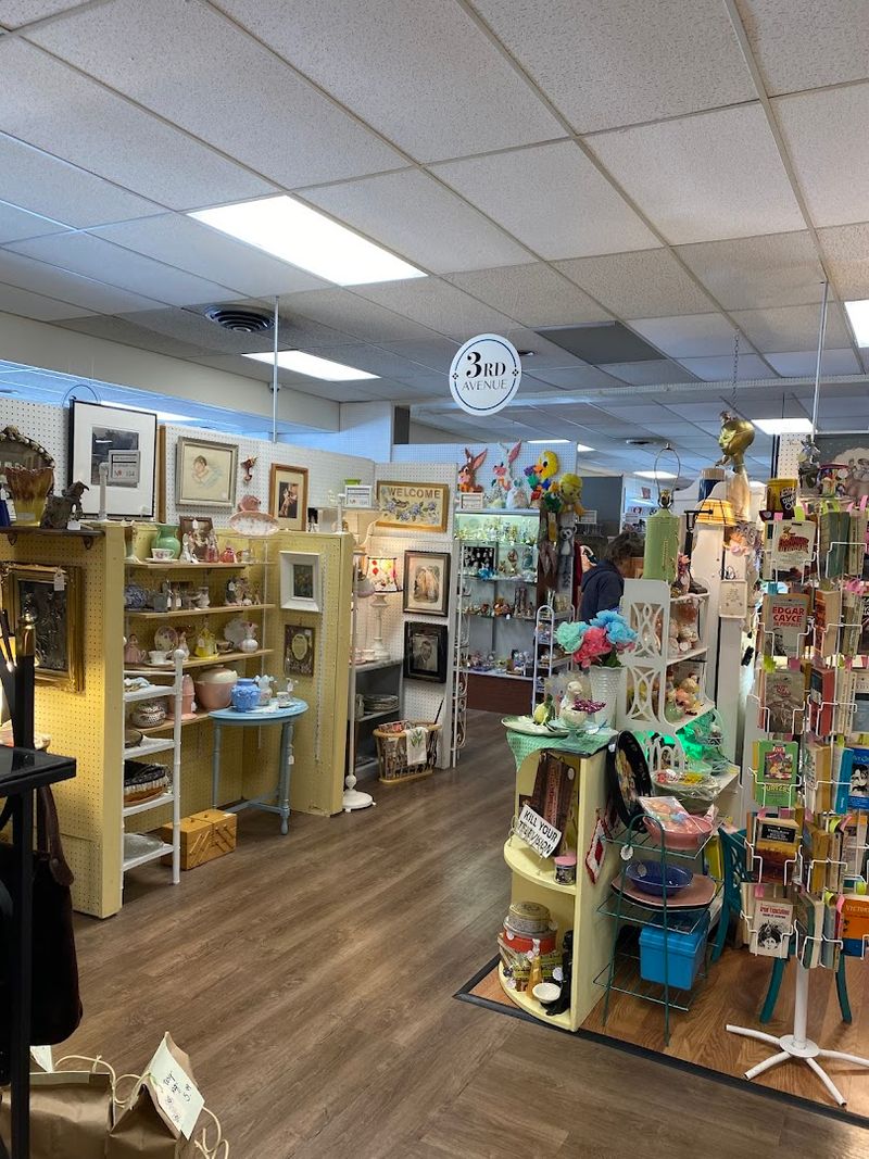 Local Crafts, Clearly Labeled