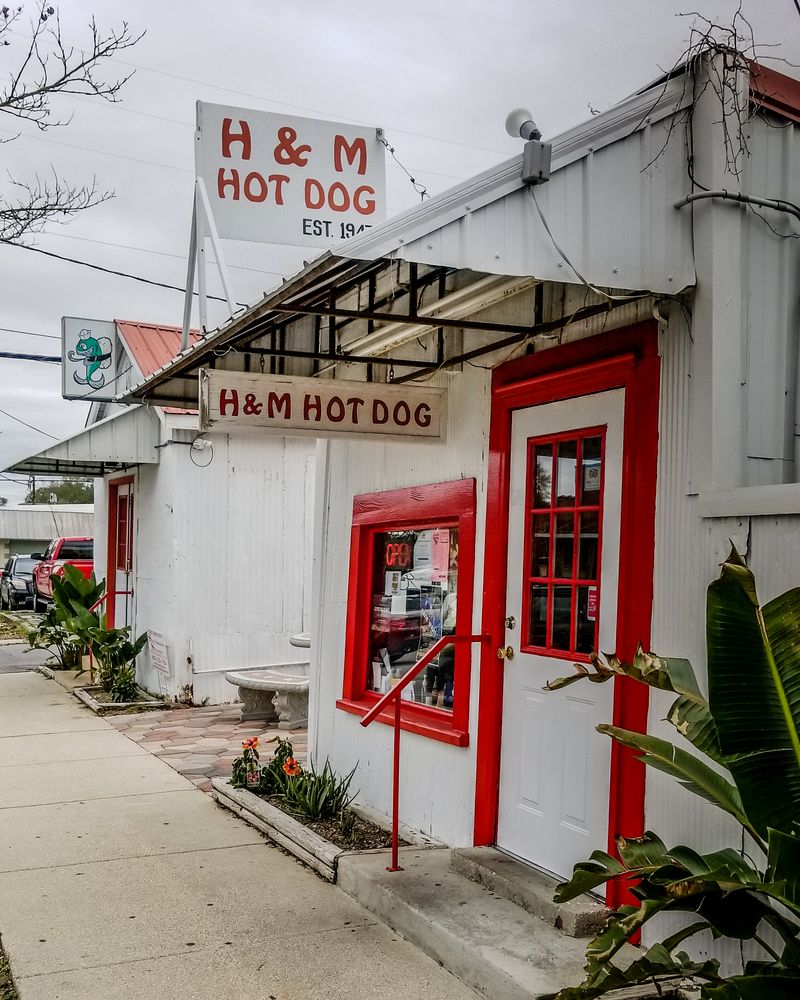 H & M Hot Dog — DeFuniak Springs