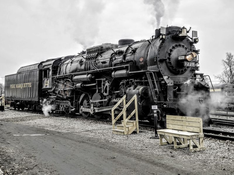 Confirm The Locomotive Before Departure