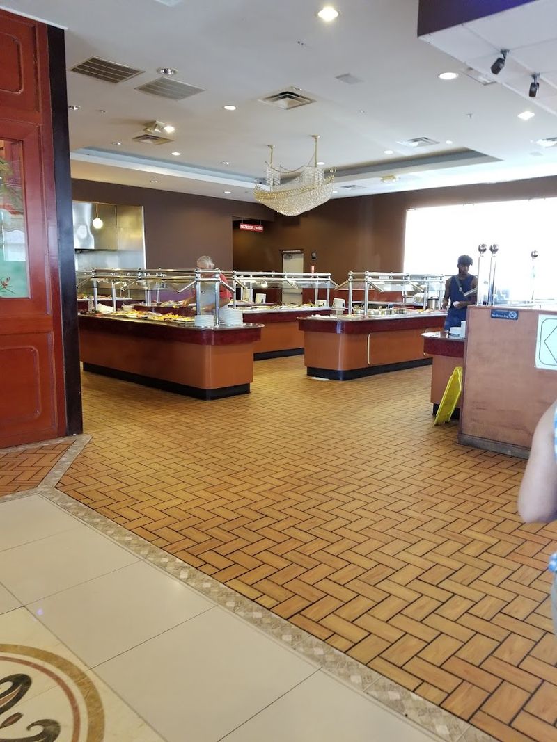 April Brings Perfect Weather For The Journey