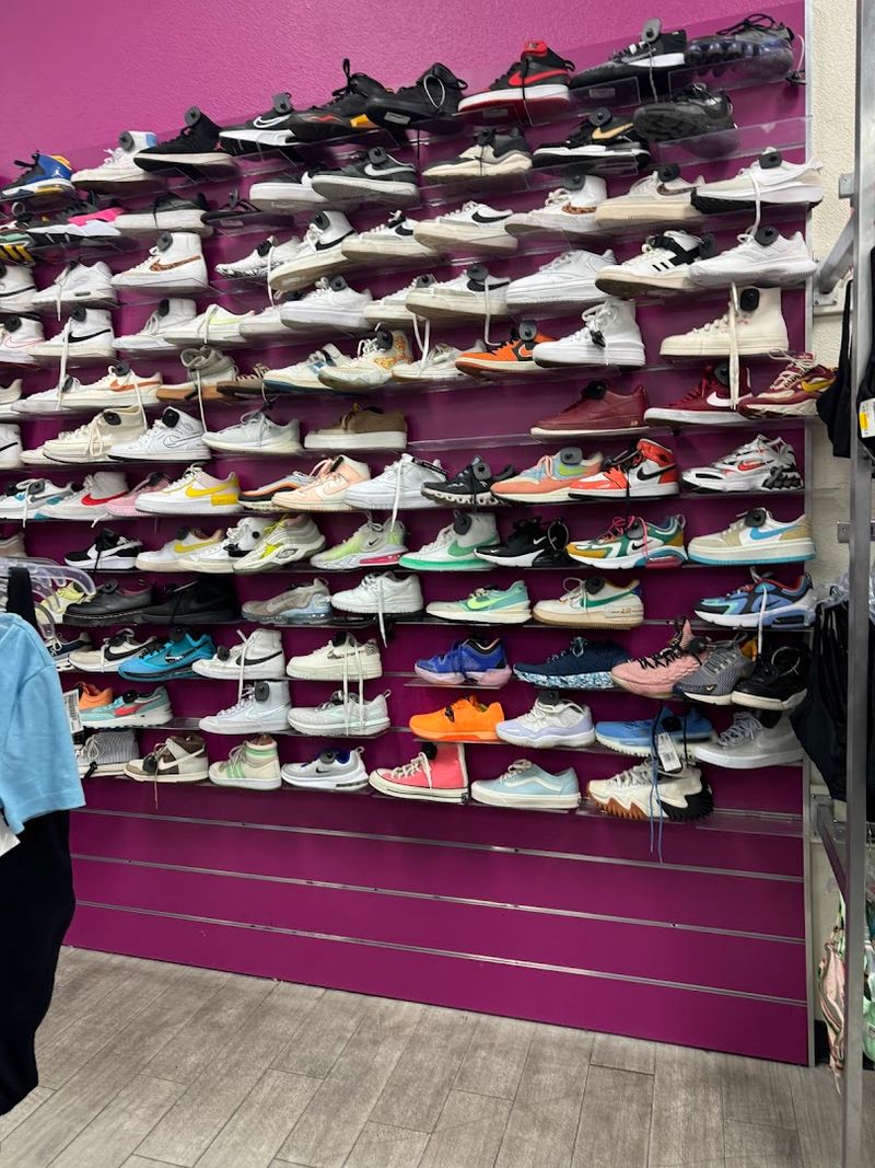 Smart Shopping For Budget-Conscious Fashionistas