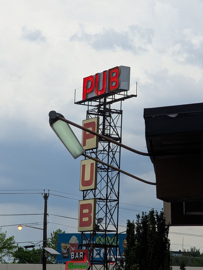 Nostalgia Factor Attracts History Lovers