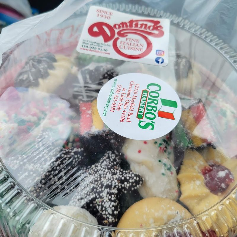 Cookie Trays That Travel Well