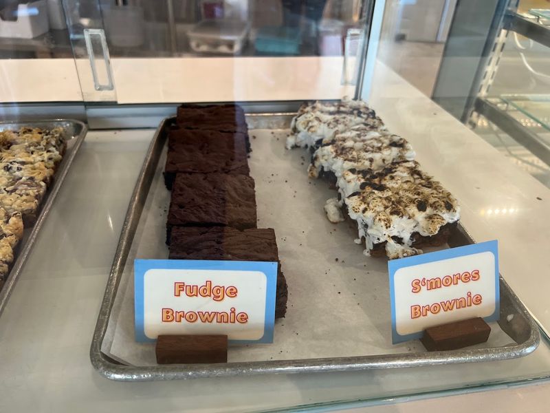 Cookies, Milkshakes, And The Slice Shake Experience Cookies, Milkshakes, And The Slice Shake Experience