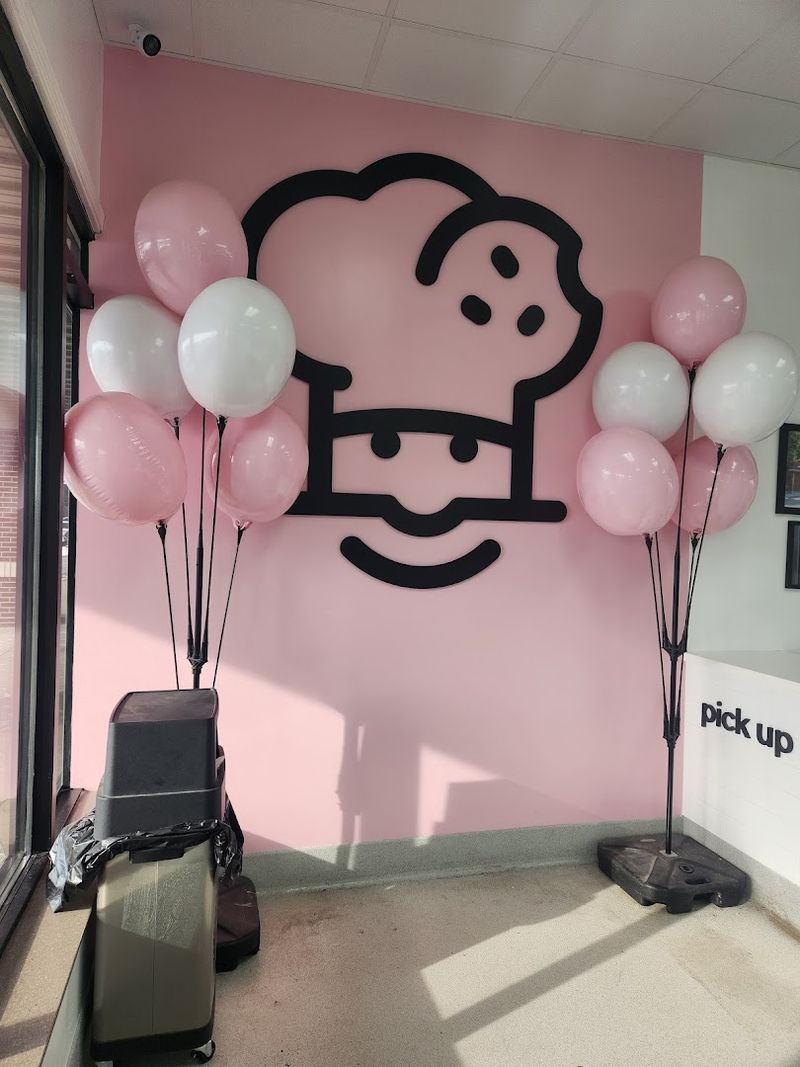 Crumbl Cookies, Toledo