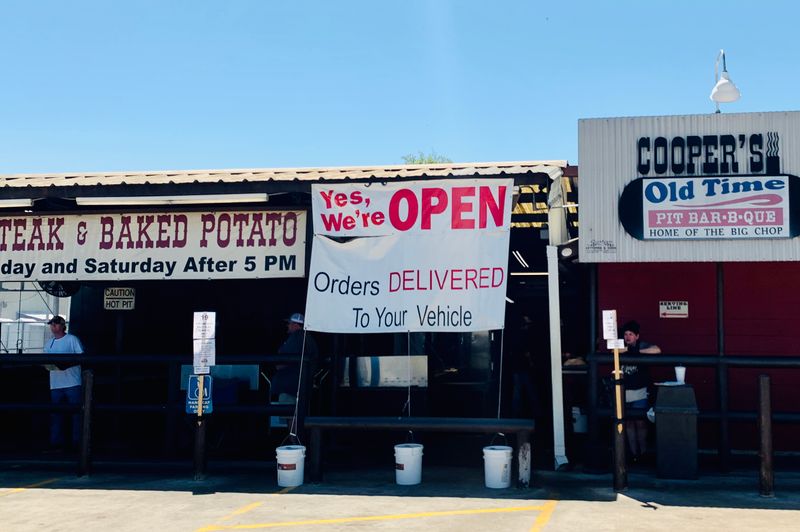 Cooper’s Old Time Pit Bar-B-Que, Llano