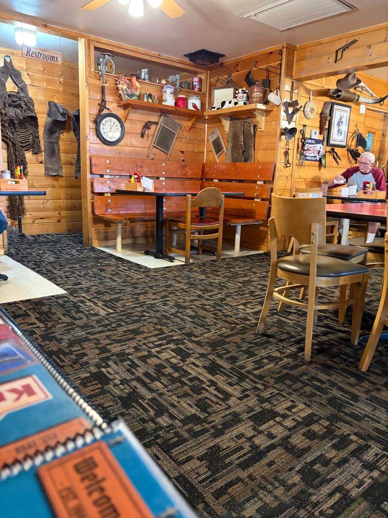 Cope's Knotty Pine Cafe