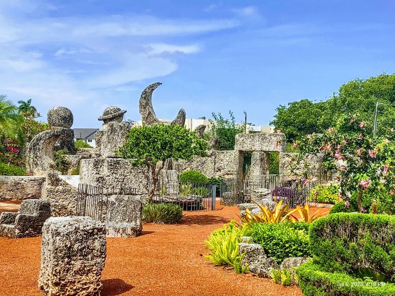 Coral Castle Museum, Homestead