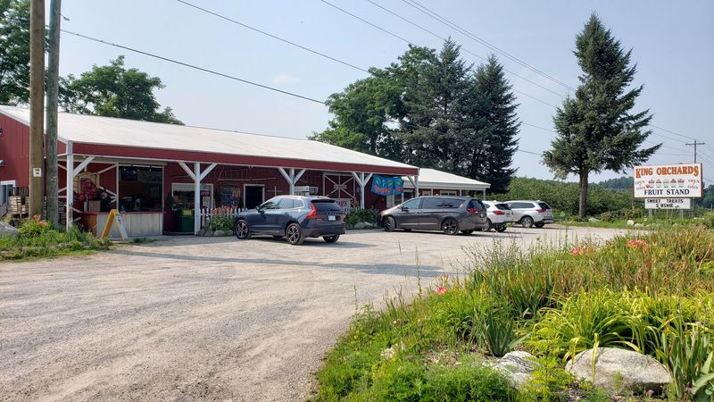 King Orchards Bakery & Farm Market, Kewadin