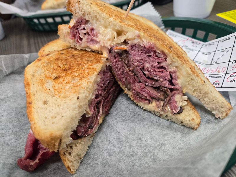 Corned Beef And Pastrami For Deli Purists