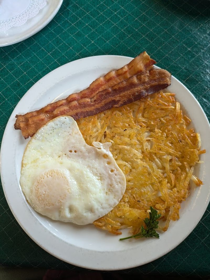 Corned Beef Hash - A Comfort Food Classic Corned Beef Hash - A Comfort Food Classic