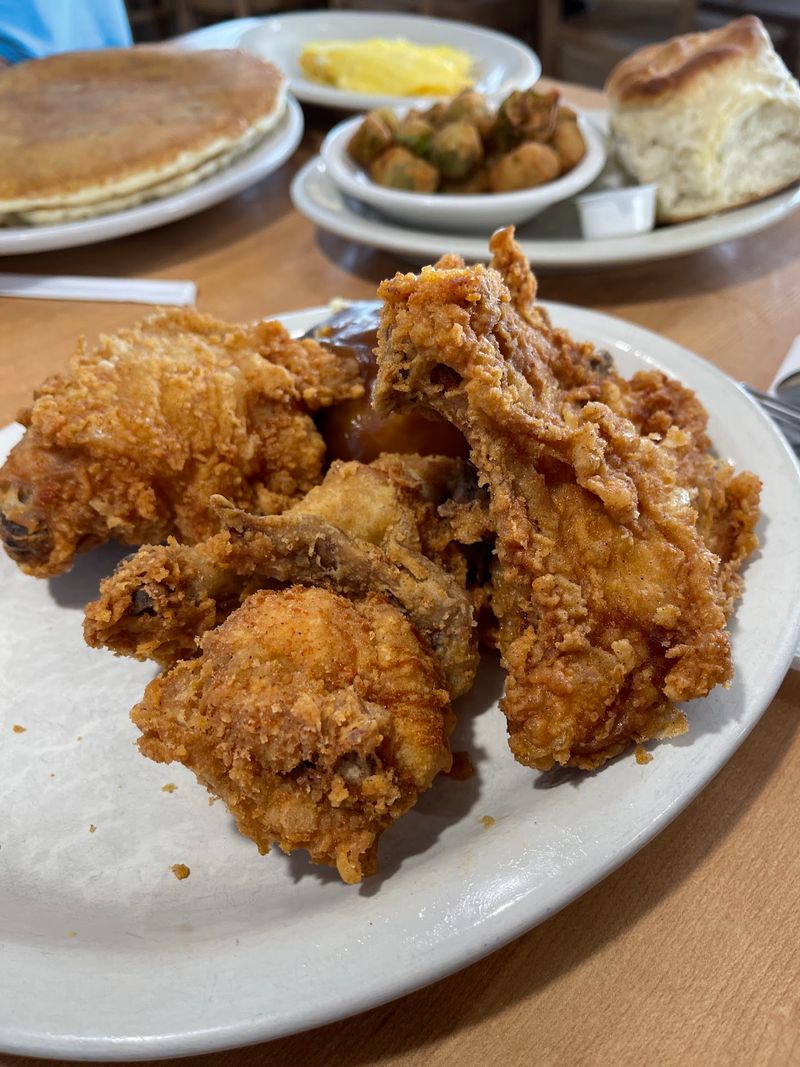 Cornerstone Family Restaurant, Eureka, IL