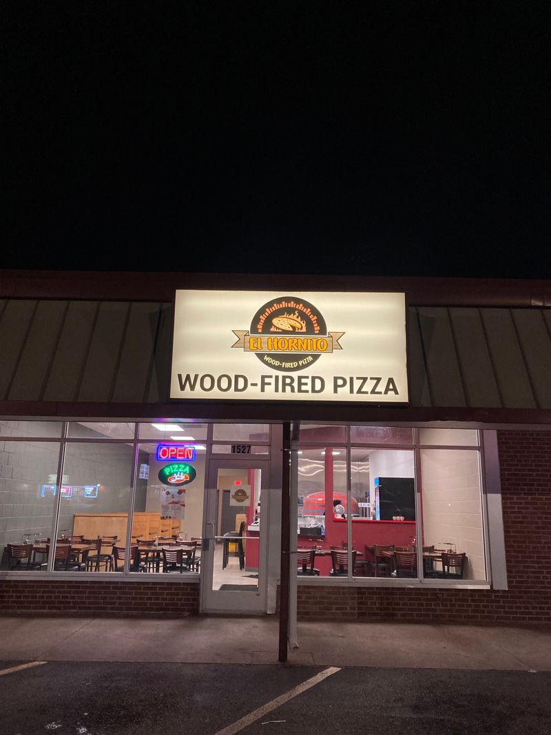 El Hornito Wood Fired Pizza