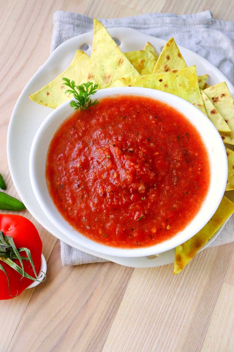 Salsa: Flavor Explosion Without Calorie Bombs