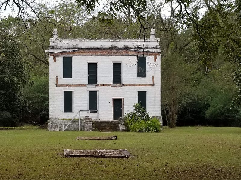 Cotton Money Once Made This Ghost Town Boom