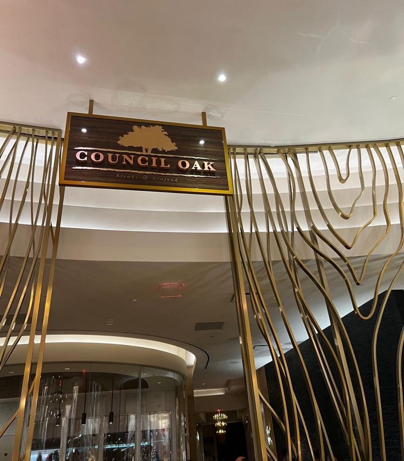Council Oak Steaks & Seafood, Davie
