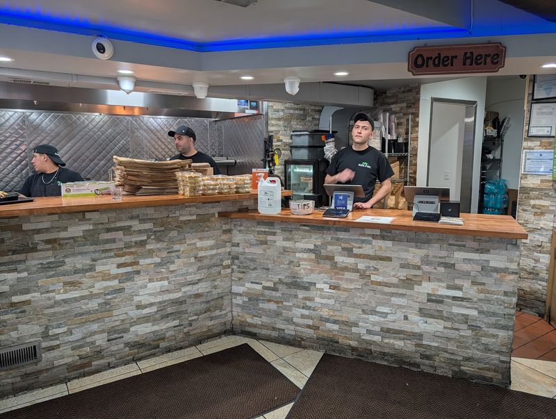 Counter Service Without the Fuss Counter Service Without the Fuss