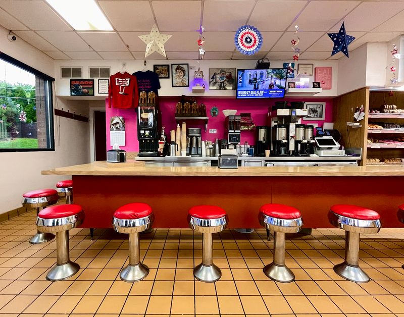 Counter Stools, Quick Lines, And That Old School Feel Counter Stools, Quick Lines, And That Old School Feel