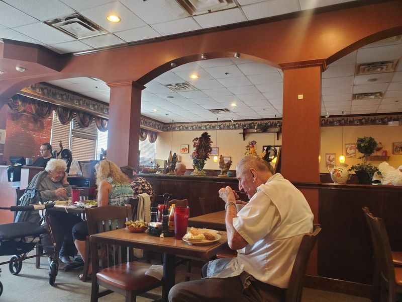 Country Cookin Diner: Space Coast Fuel