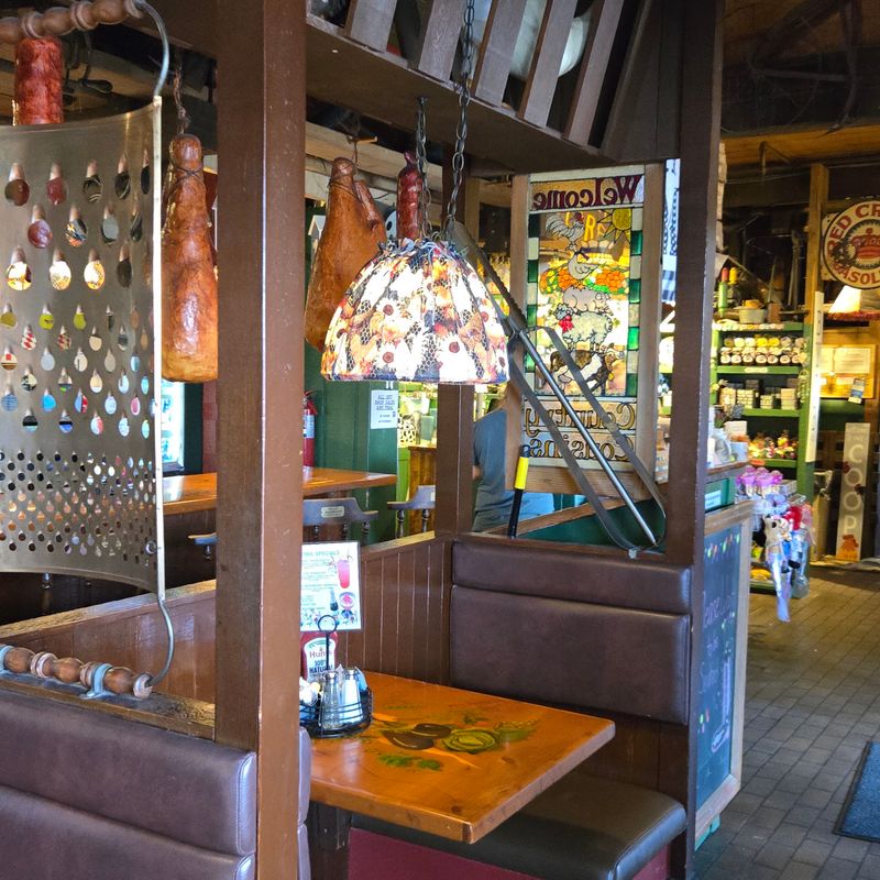 Country Cousin Restaurant