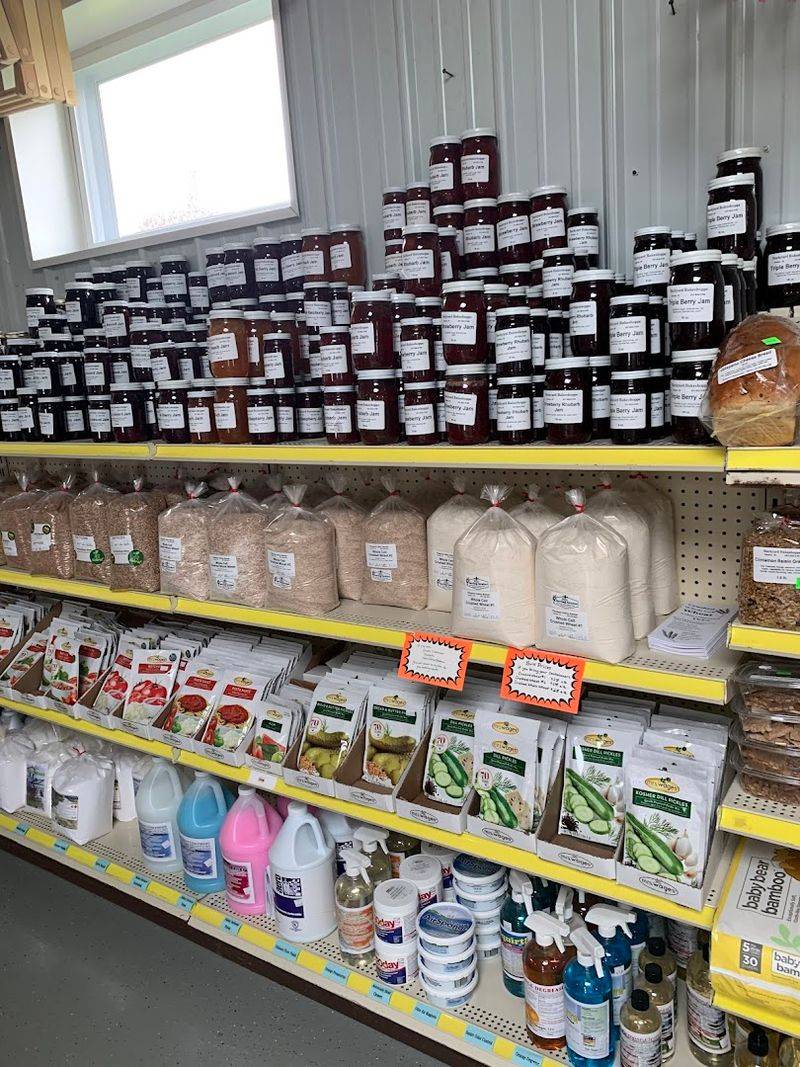 Pleasant Valley Amish Market, Manton